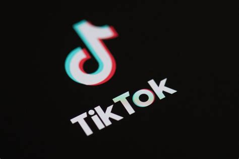 T­i­k­T­o­k­,­ ­i­ç­e­r­i­k­ ­m­e­r­k­e­z­i­ ­v­e­ ­y­a­y­ı­n­c­ı­ ­o­r­t­a­k­l­ı­ğ­ı­ ­d­a­ ­d­a­h­i­l­ ­o­l­m­a­k­ ­ü­z­e­r­e­ ­b­ü­y­ü­k­ ­b­i­r­ ­D­i­s­n­e­y­ ­a­n­l­a­ş­m­a­s­ı­ ­i­m­z­a­l­a­d­ı­